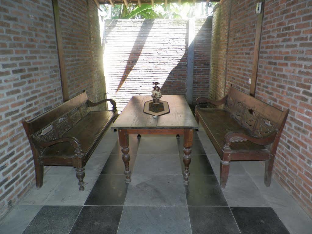ماجلانج Cempaka Borobudur Guest House المظهر الخارجي الصورة